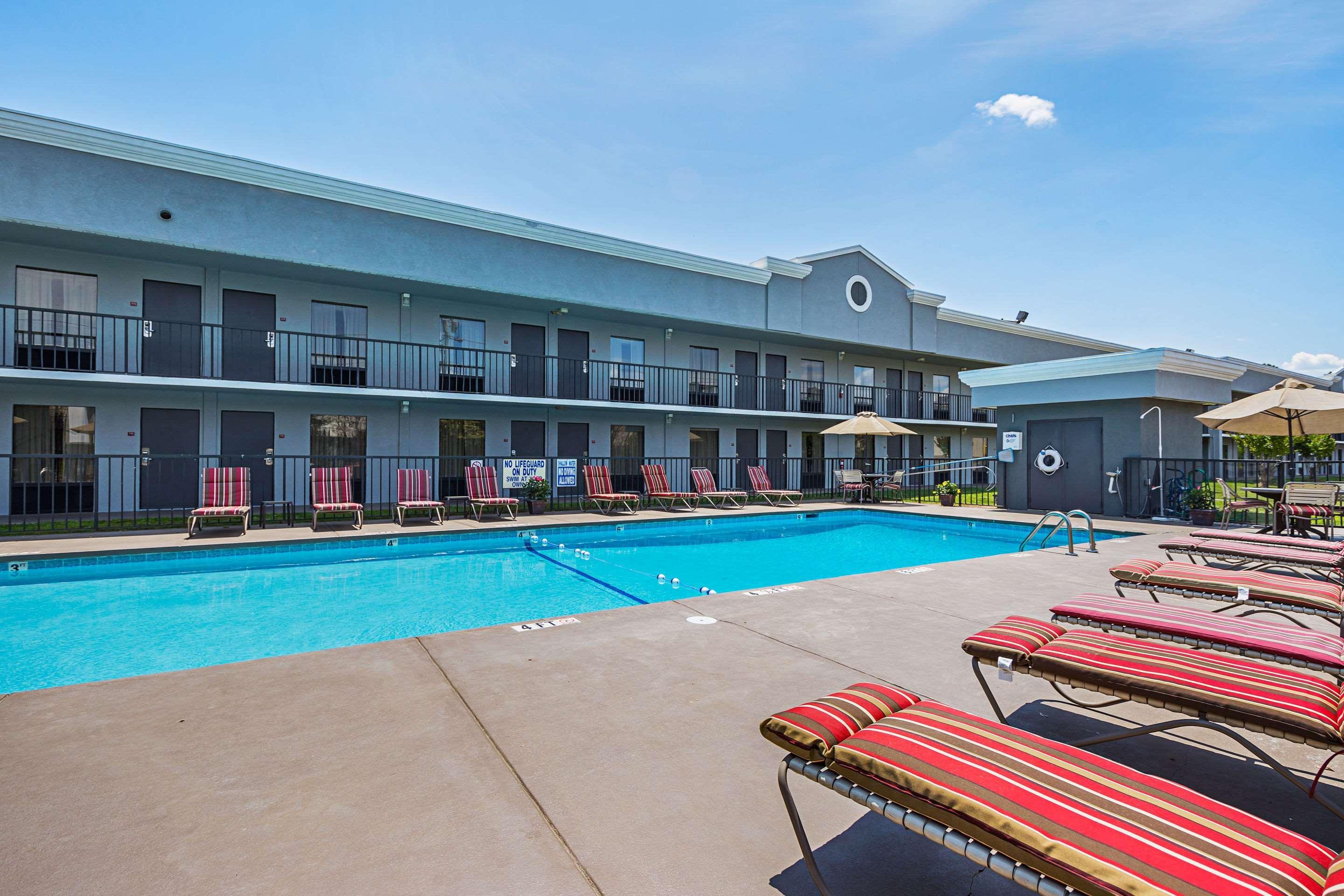 Quality Inn & Suites Greenville - Haywood Mall Luaran gambar