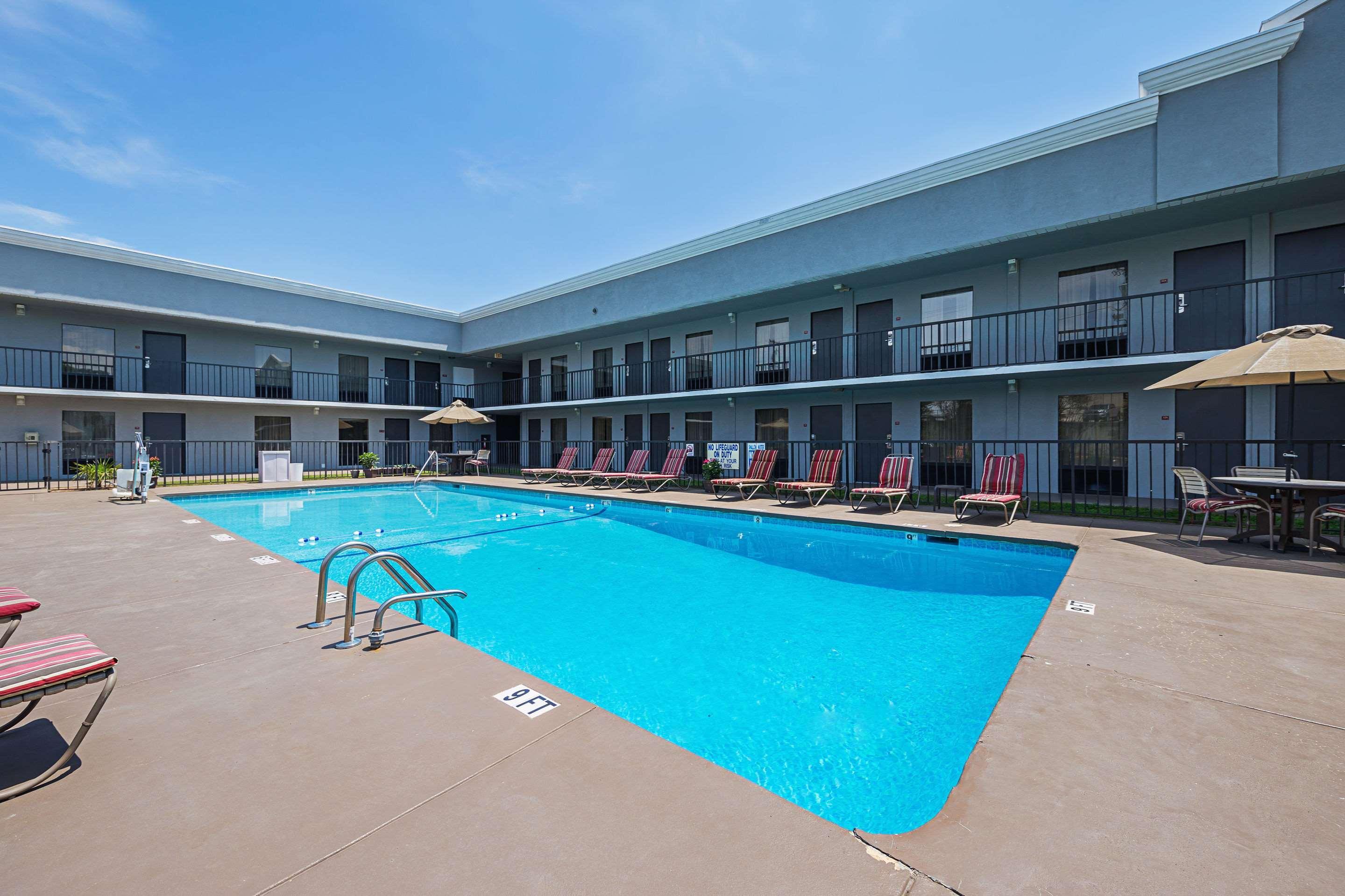Quality Inn & Suites Greenville - Haywood Mall Luaran gambar