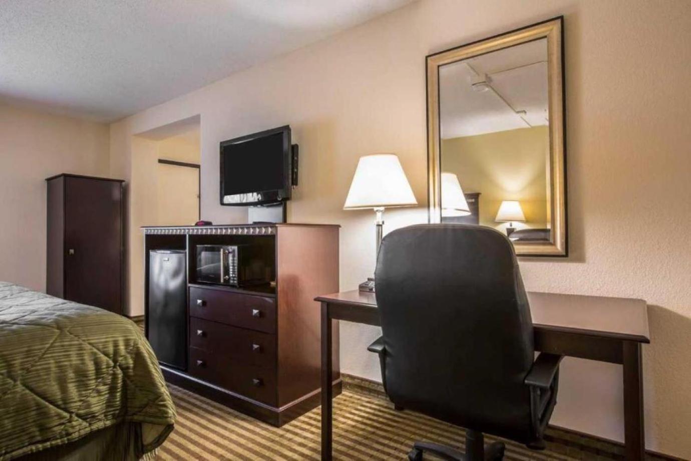Quality Inn & Suites Greenville - Haywood Mall Luaran gambar