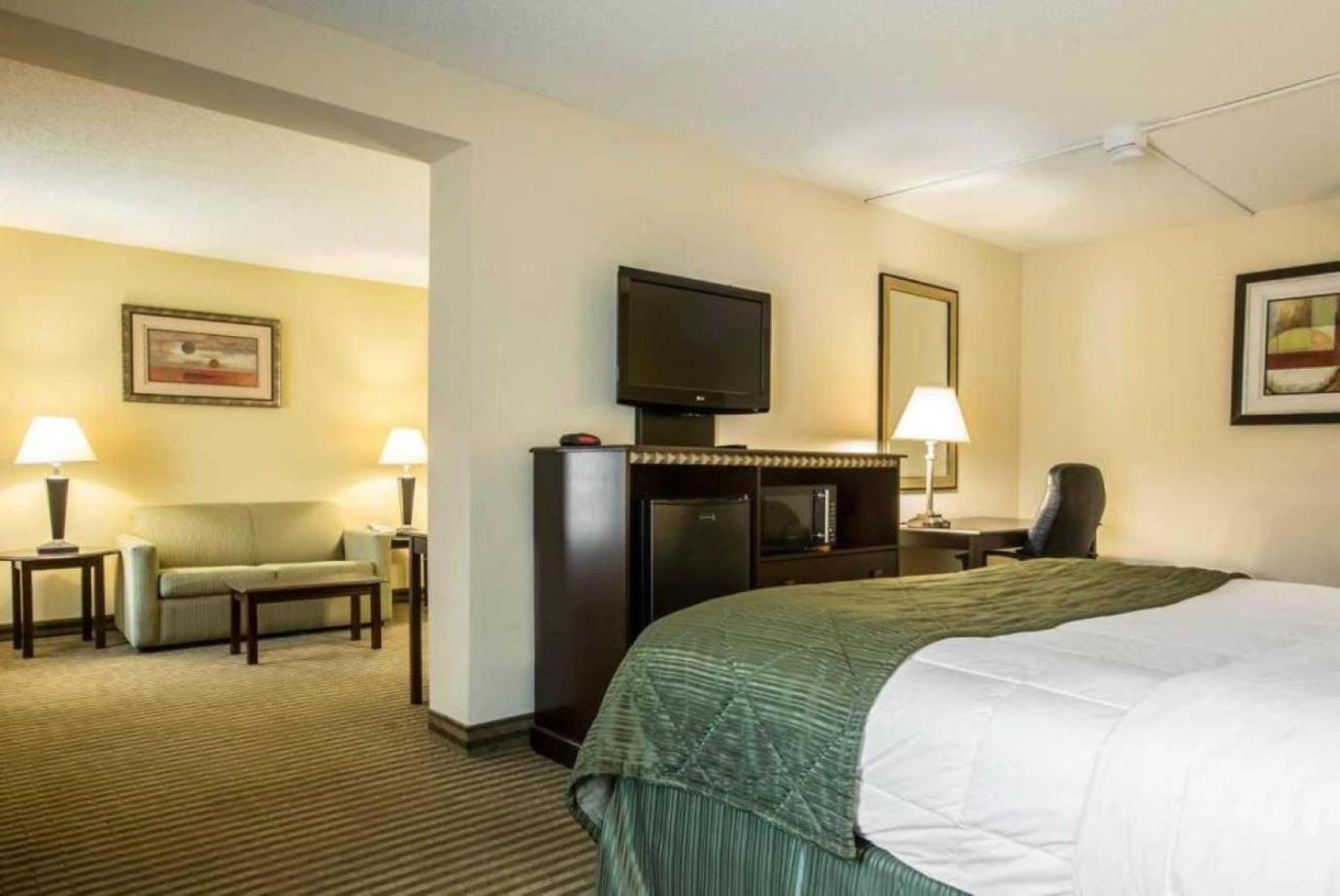 Quality Inn & Suites Greenville - Haywood Mall Luaran gambar