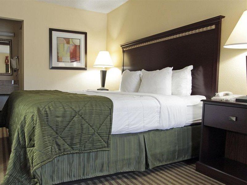Quality Inn & Suites Greenville - Haywood Mall Luaran gambar