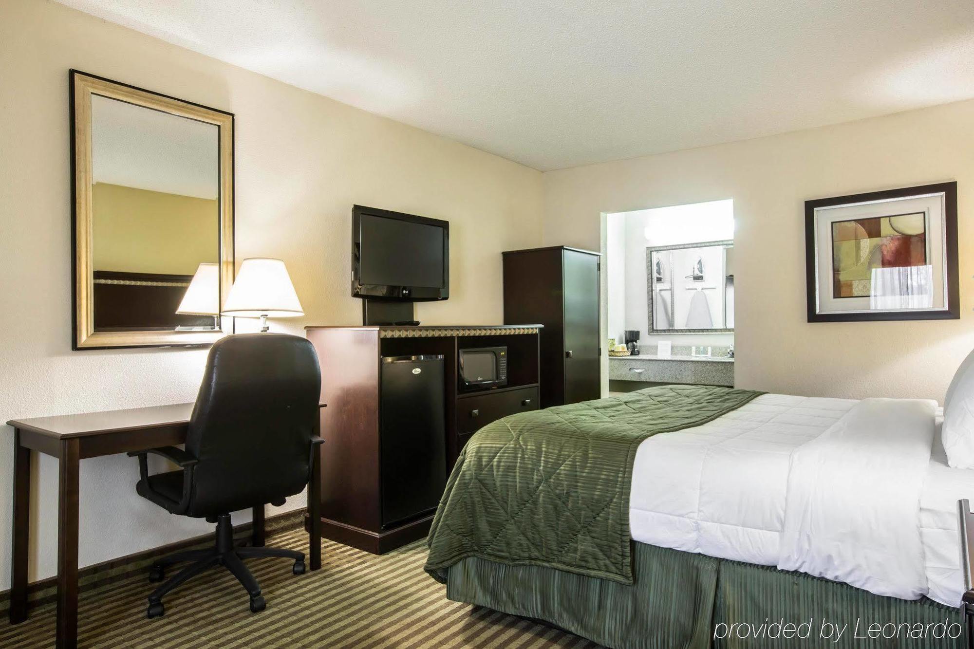 Quality Inn & Suites Greenville - Haywood Mall Luaran gambar