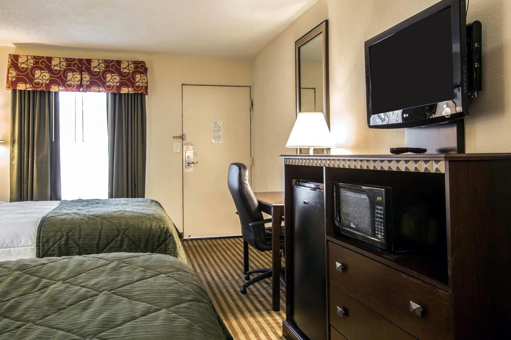 Quality Inn & Suites Greenville - Haywood Mall Luaran gambar