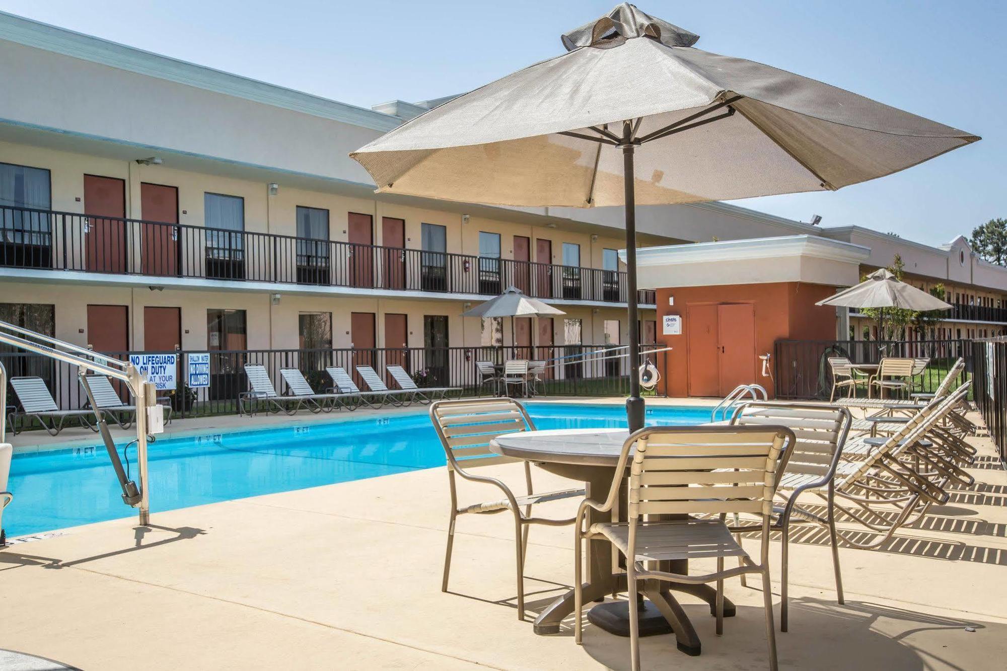 Quality Inn & Suites Greenville - Haywood Mall Luaran gambar